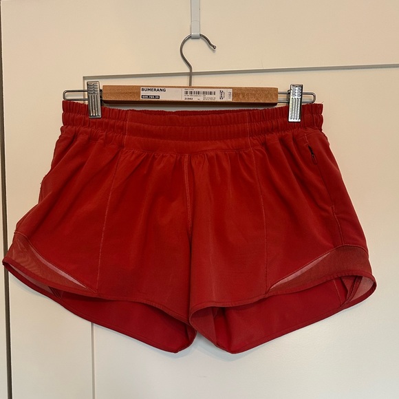Lululemon Coral Sz6 8” Lined Shorts - Picture 1 of 3